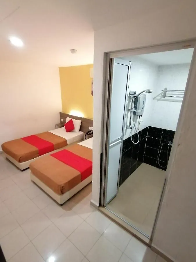 Yellow Mansion Hotel Melaka Raya 2*, Malacca