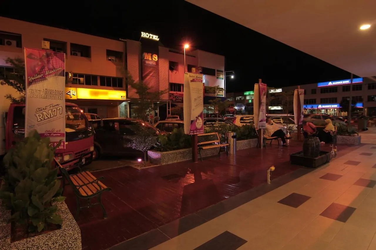 Yellow Mansion Hotel Melaka Raya