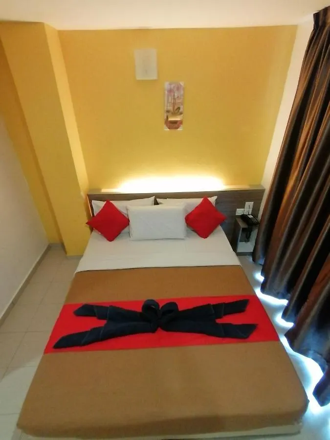 Yellow Mansion Hotel Melaka Raya