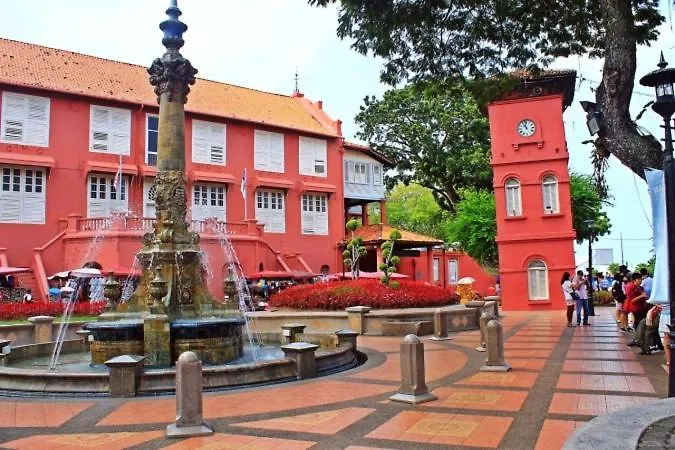 Yellow Mansion Hotel Melaka Raya 2*, Malacca