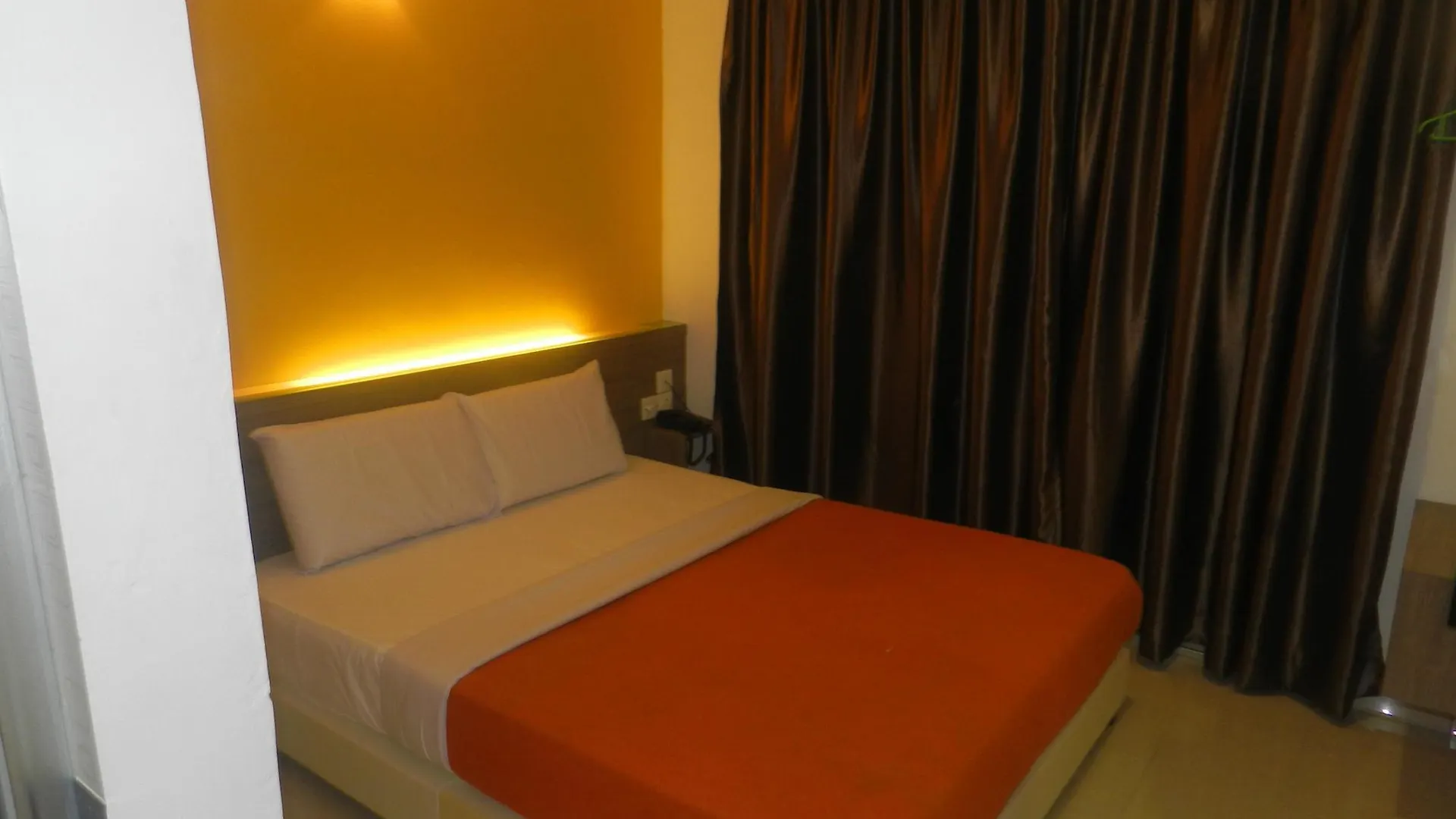 **  Yellow Mansion Hotel Melaka Raya Malaysia