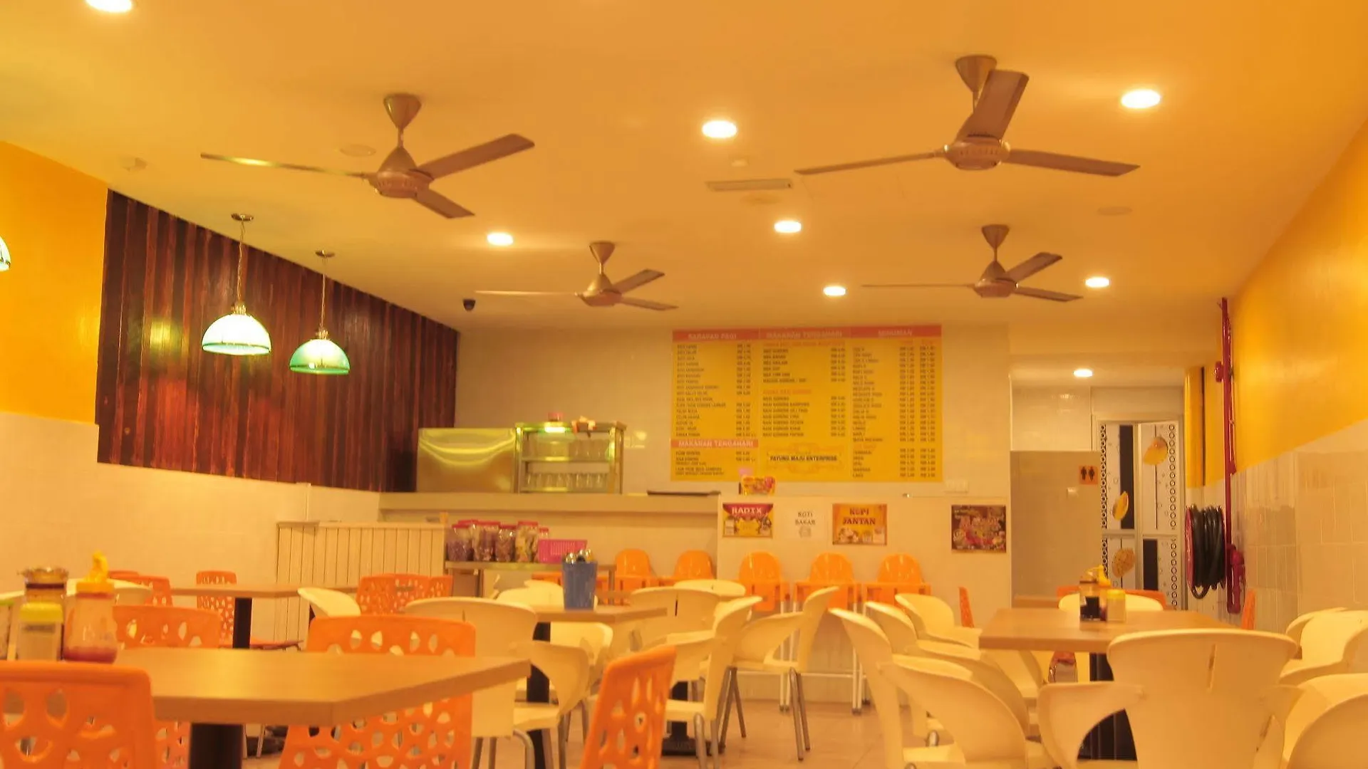 Yellow Mansion Hotel Melaka Raya 2*, Malacca